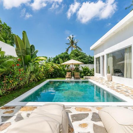 Villa Primarosa - Charming 3Br Villa With Rooftop Munggu Esterno foto